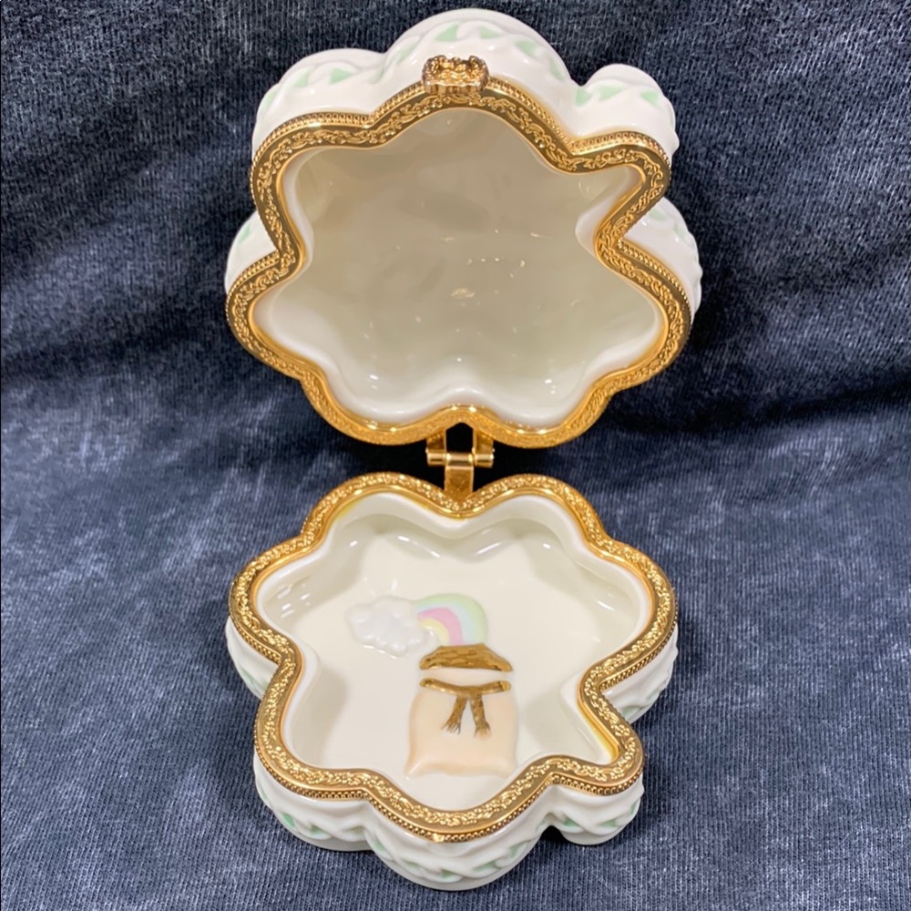 Lenox Celtic Treasure Box Elegant Gold and White Trinket Box